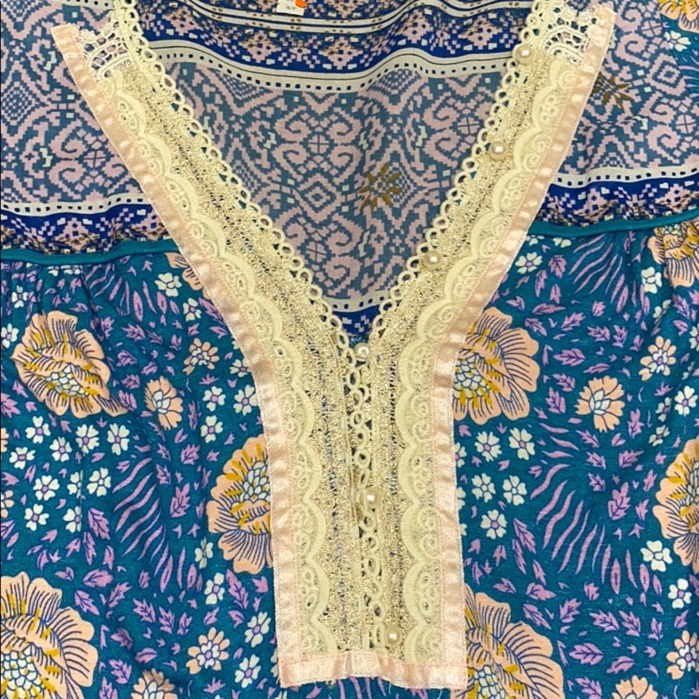 Free People Floral Tunic with Pearl Buttons - Picture 4 of 10